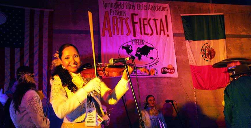 Read more about the article Preparations for tonight’s ArtsFiesta!