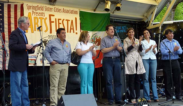 Read more about the article Tlaquepaque City Officials visit Springfield for ArtsFiesta! and Tour Public Parks