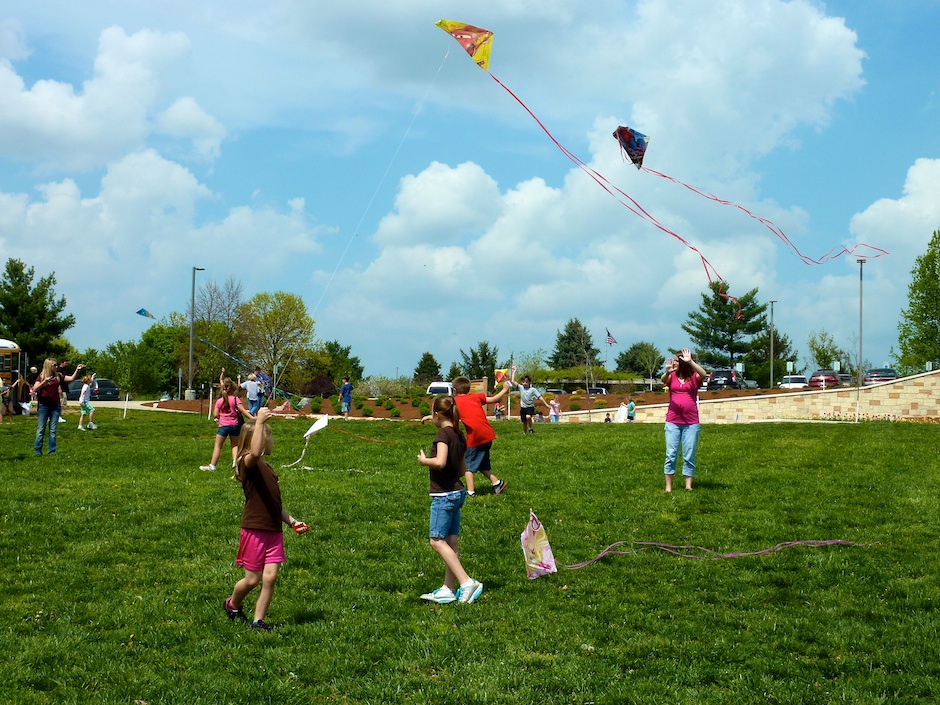 Read more about the article April 6th – Cherry Blossom Kite Festival 2012